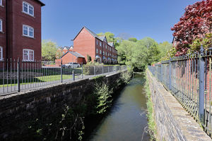 Photo 16- click for photo gallery